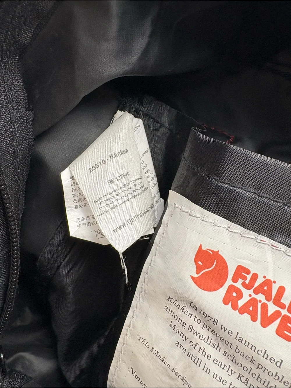 Fjallraven Kanken Mini Backpack Black Red Adjustable Straps & Pockets